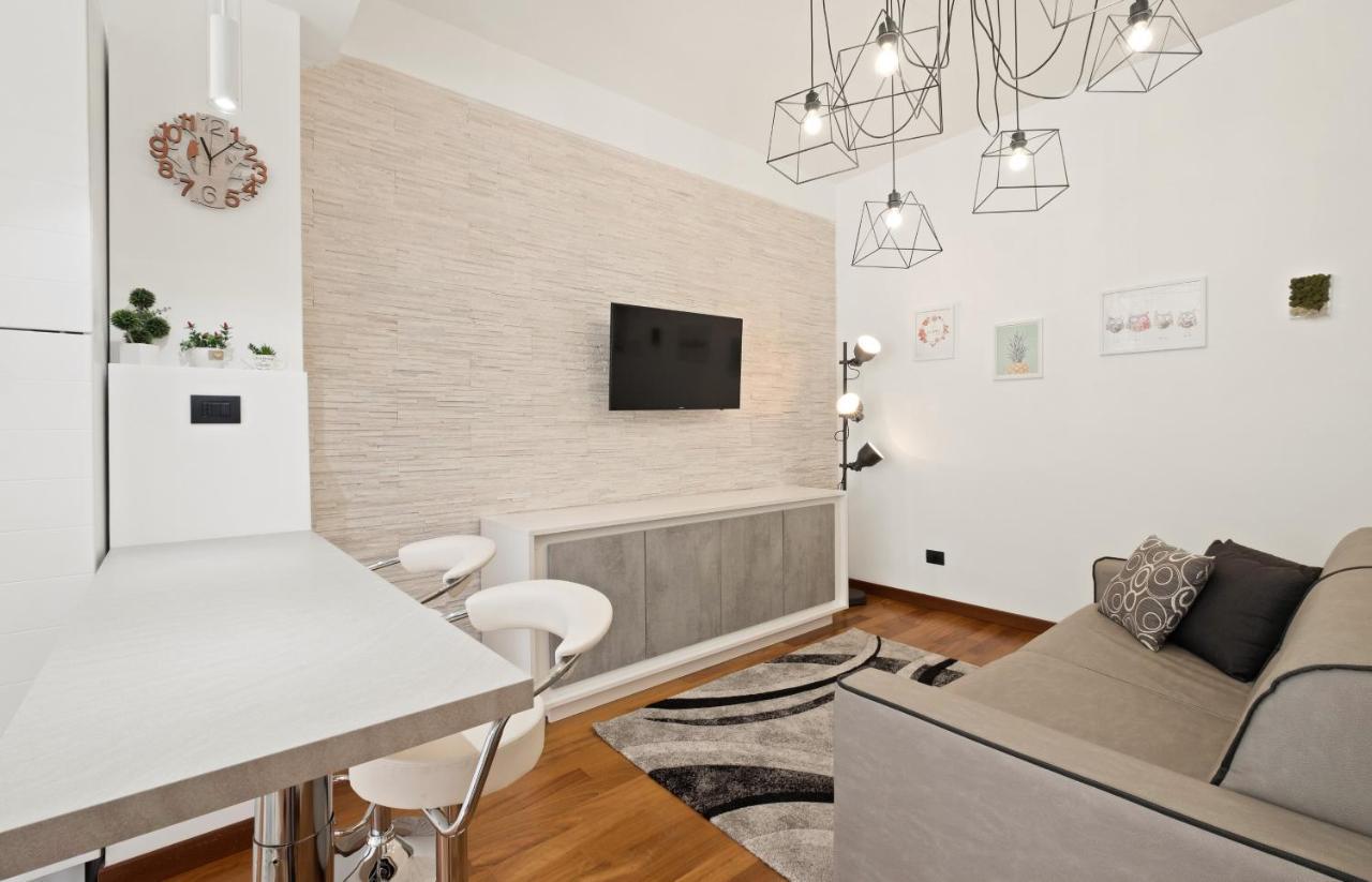 3 Bed Modern Flat - 15 Minutes Walk To Colosseum Roma Exterior foto